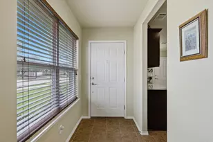 7975 Estancia Dr, Frisco, TX 75036 - Photo 6