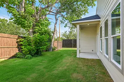 2504 Vaughn Boulevard, Fort Worth, TX 76105 - Photo 24