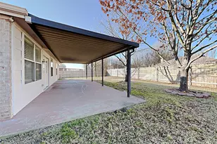 1803 Dartmouth Dr, Glenn Heights, TX 75154 - Photo 8