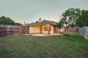 2017 Creekdale Dr, Denton, TX 76210 - Photo 30