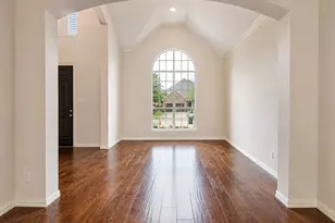8317 Victoria Ln, Lantana, TX 76226 - Photo 2
