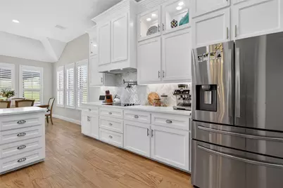 10717 Los Rios Drive, Fort Worth, TX 76179 - Photo 12