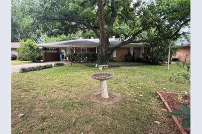 2402 W 5th Avenue, Corsicana, TX 75110 - Photo 1