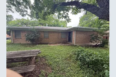 2402 W 5th Avenue, Corsicana, TX 75110 - Photo 10