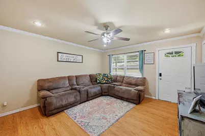 109 N Hickory Avenue, Denison, TX 75020 - Photo 6