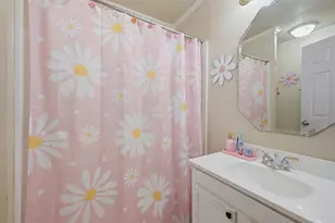 109 N Hickory Ave, Denison, TX 75020 - Photo 16