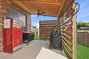 8228 Misty Water Dr, Fort Worth, TX 76131 - Photo 28