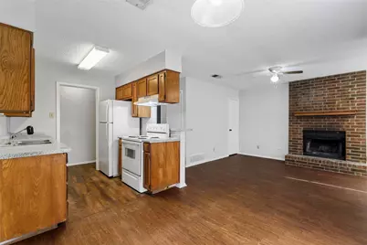 4920 Brianhill #B, Fort Worth, TX 76135 - Photo 8