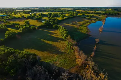 2000 County Road 2950, Dodd City, TX 75438 - Photo 32