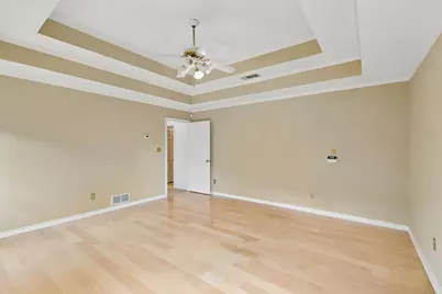 2212 Lorraine Drive, Carrollton, TX 75006 - Photo 10