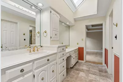 2212 Lorraine Drive, Carrollton, TX 75006 - Photo 12