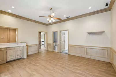 2212 Lorraine Drive, Carrollton, TX 75006 - Photo 14