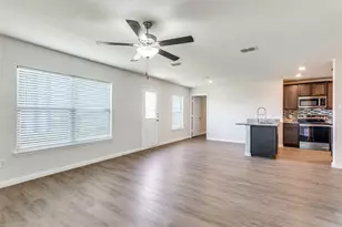 144 Barbwire Wy, Newark, TX 76071 - Photo 6