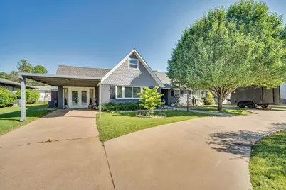 1104 Sheridan Lane, Cleburne, TX 76033 - Photo 1