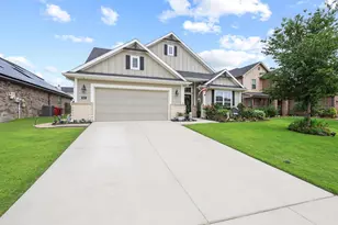 907 Swift Dr, Sherman, TX 75092 - Photo 2