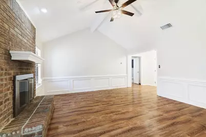 364 La Quinta Circle S, Keller, TX 76248 - Photo 4