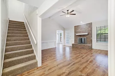 364 La Quinta Circle S, Keller, TX 76248 - Photo 2