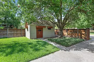 1100 S Idlewild, Sherman, TX 75090 - Photo 30
