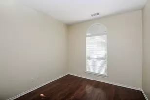 5108 Parkplace Dr, Denton, TX 76226 - Photo 4