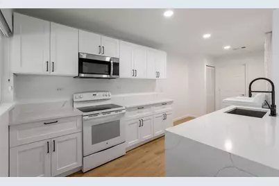 3025 Harvard Street N, Irving, TX 75062 - Photo 14