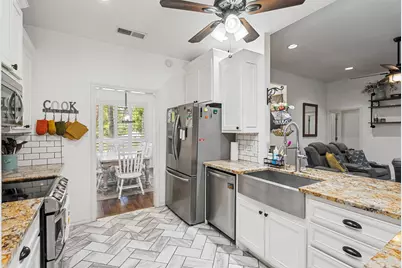 5303 Tioga Court, DeCordova, TX 76049 - Photo 8