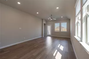 712 Melody Hl Dr, McKinney, TX 75071 - Photo 4
