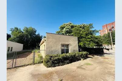 265 SE 1st Street, Paris, TX 75460 - Photo 8