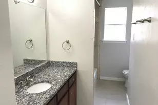1302 Halifax St, Grand Prairie, TX 75050 - Photo 16