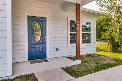 2017 S Montgomery Street, Sherman, TX 75090 - Photo 2