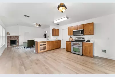 8471 Widgeon Way, Dallas, TX 75249 - Photo 6