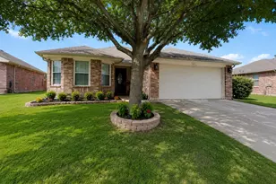 8471 Widgeon Way, Dallas, TX 75249 - Photo 4