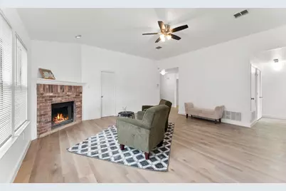 8471 Widgeon Way, Dallas, TX 75249 - Photo 6