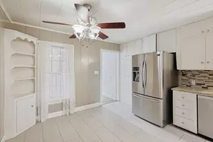 4317 Pershing Ave, Fort Worth, TX 76107 - Photo 8