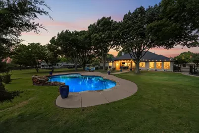 3 Crestview Circle, Rockwall, TX 75087 - Photo 2