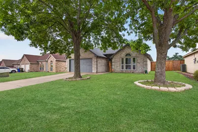 728 Grandview Avenue, Seagoville, TX 75159 - Photo 2