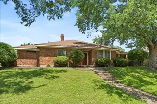 1601 Fairway Cir, Garland, TX 75043 - Photo 4