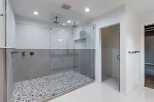 3719 Douglas Ave, Dallas, TX 75219 - Photo 20