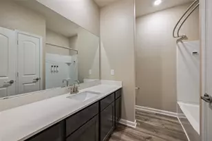 9609 Sierra Grande Dr, Fort Worth, TX 76140 - Photo 4