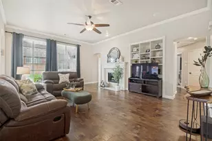 2615 Elliott Ave, Mansfield, TX 76063 - Photo 4