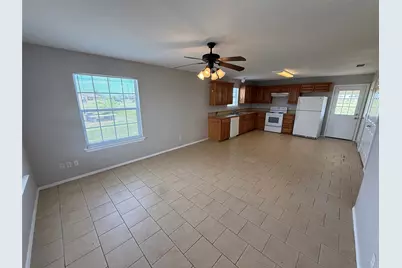 217 Blue Bell Court, Weatherford, TX 76088 - Photo 2