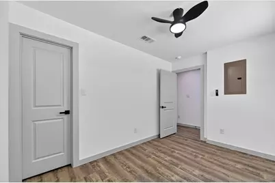 2107 Church Street #A, Greenville, TX 75401 - Photo 8