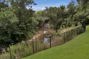 7340 Skillman St, Dallas, TX 75231 - Photo 32