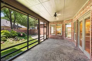 6100 Forest River Dr, Fort Worth, TX 76112 - Photo 30