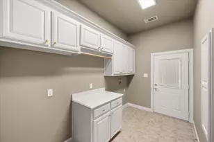 6100 Forest River Dr, Fort Worth, TX 76112 - Photo 28