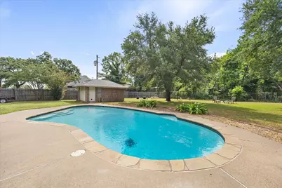 228 Kings Creek Drive, Terrell, TX 75161 - Photo 2