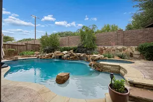 8020 Prentiss Dr, McKinney, TX 75071 - Photo 2