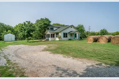 680 E Winningkoff Road E, Lucas, TX 75002 - Photo 2