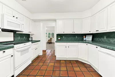 1908 Edgewater Drive, Plano, TX 75075 - Photo 22