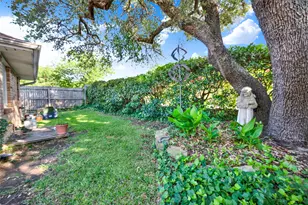 1908 Edgewater Dr, Plano, TX 75075 - Photo 32