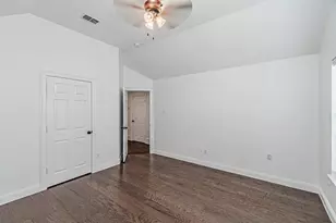 1440 Sunswept Terrace, Lewisville, TX 75077 - Photo 26